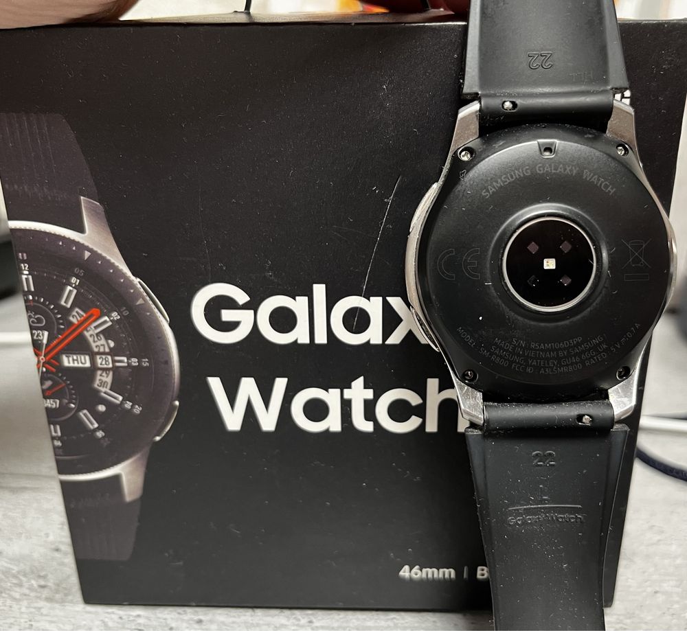 Смарт-часы Samsung Galaxy Watch 46mm