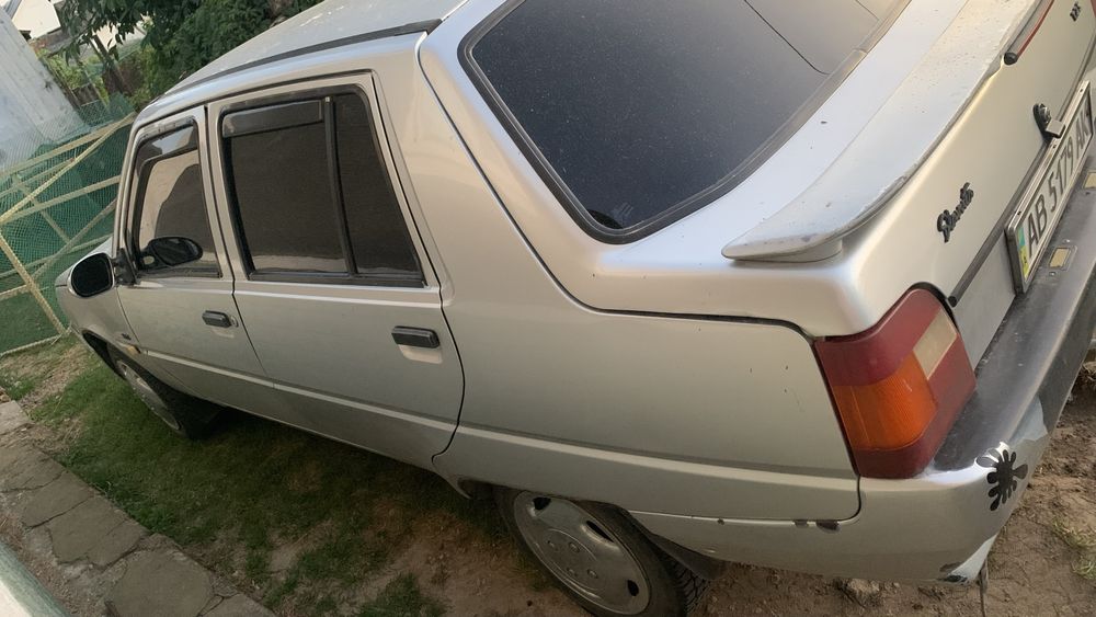 ЗАЗ 1103 Славута/2003 рік/Карб/Газ-Бензин, 1.2 л./Переоформляється