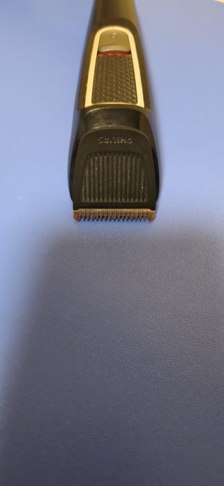Продам триммер Phillips