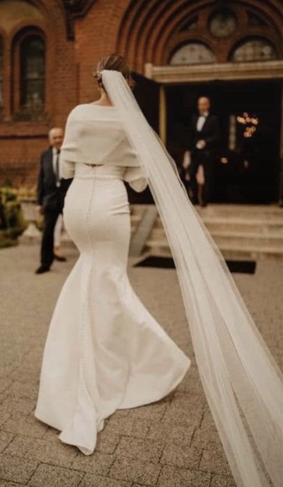 Suknia slubna rybka syrena