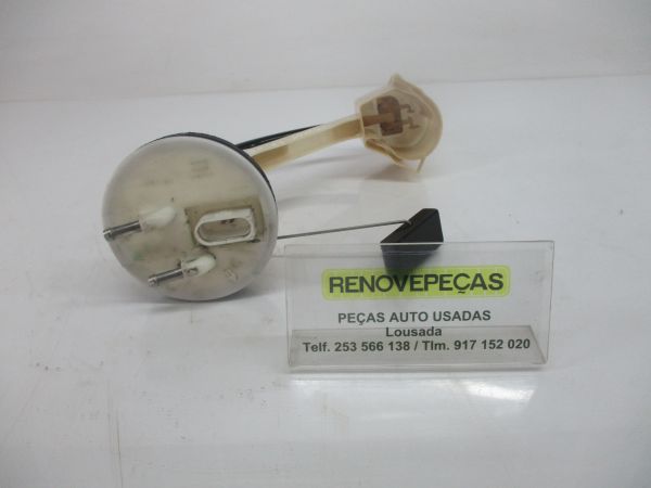 Boia combustível VOLKSWAGEN Passat (3B2)