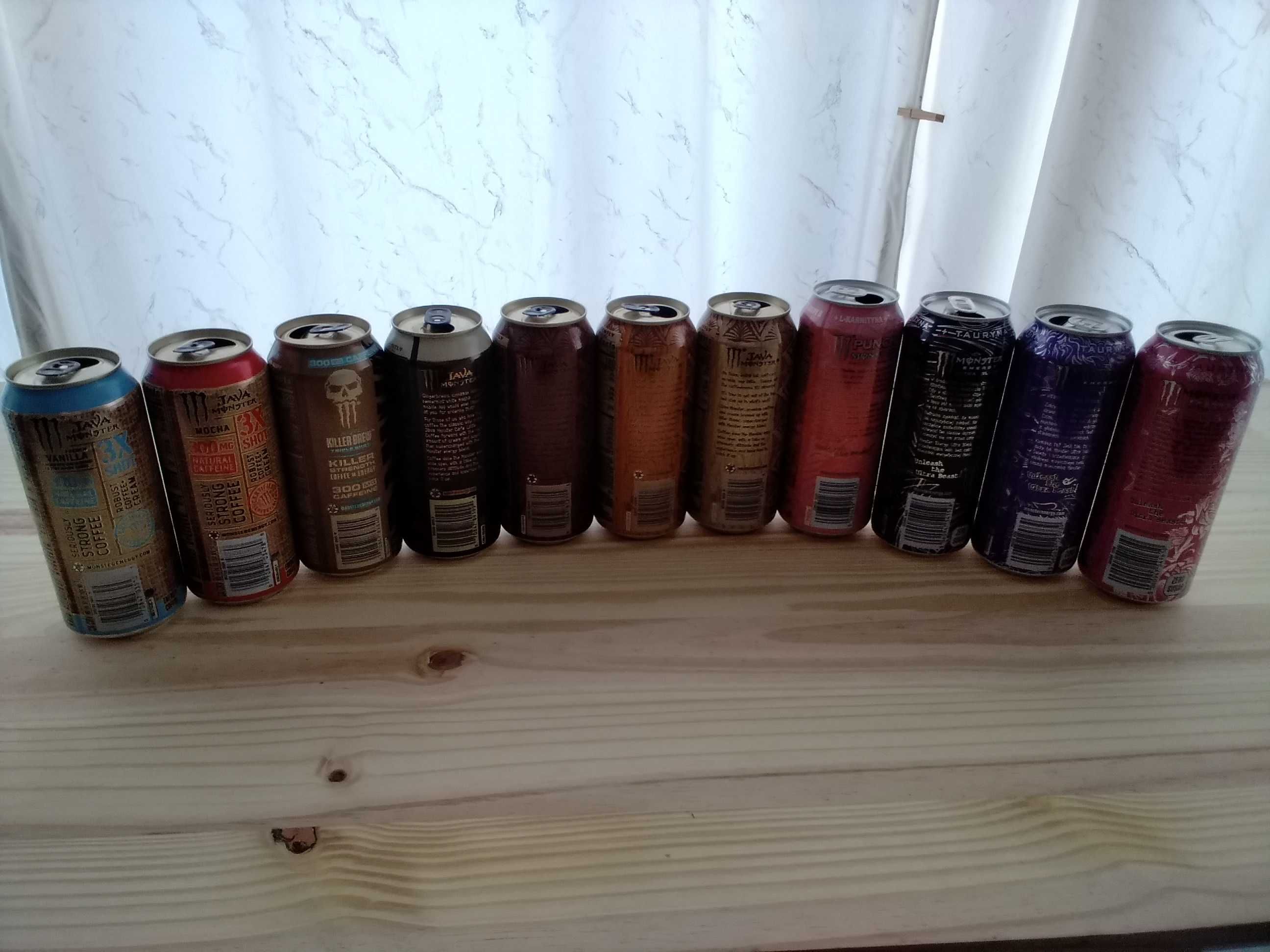 Lote 11 Latas MONSTER: 7 dos EUA e 4 da UE - Todas por 10 Euros