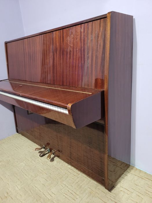 Pianino Razno używane