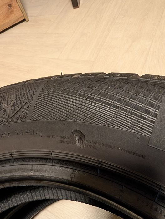 Continental WinterContact TS 860 зимові шини гума резина