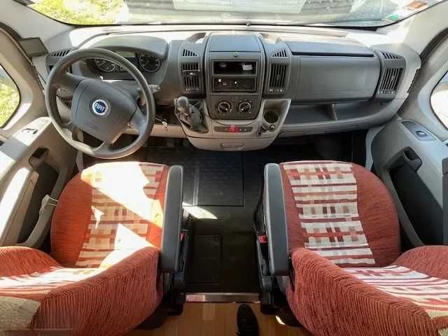 Autocaravana 6 lugares 6 dormida - Fiat Ducato 2.3 (130 CV)