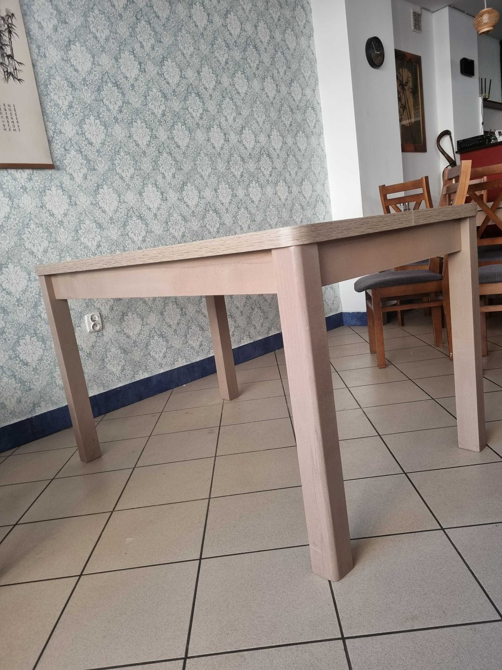 Stół używany 12 szt