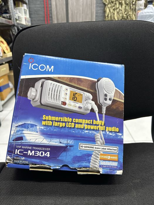 Радиостанция Icom IC-M304