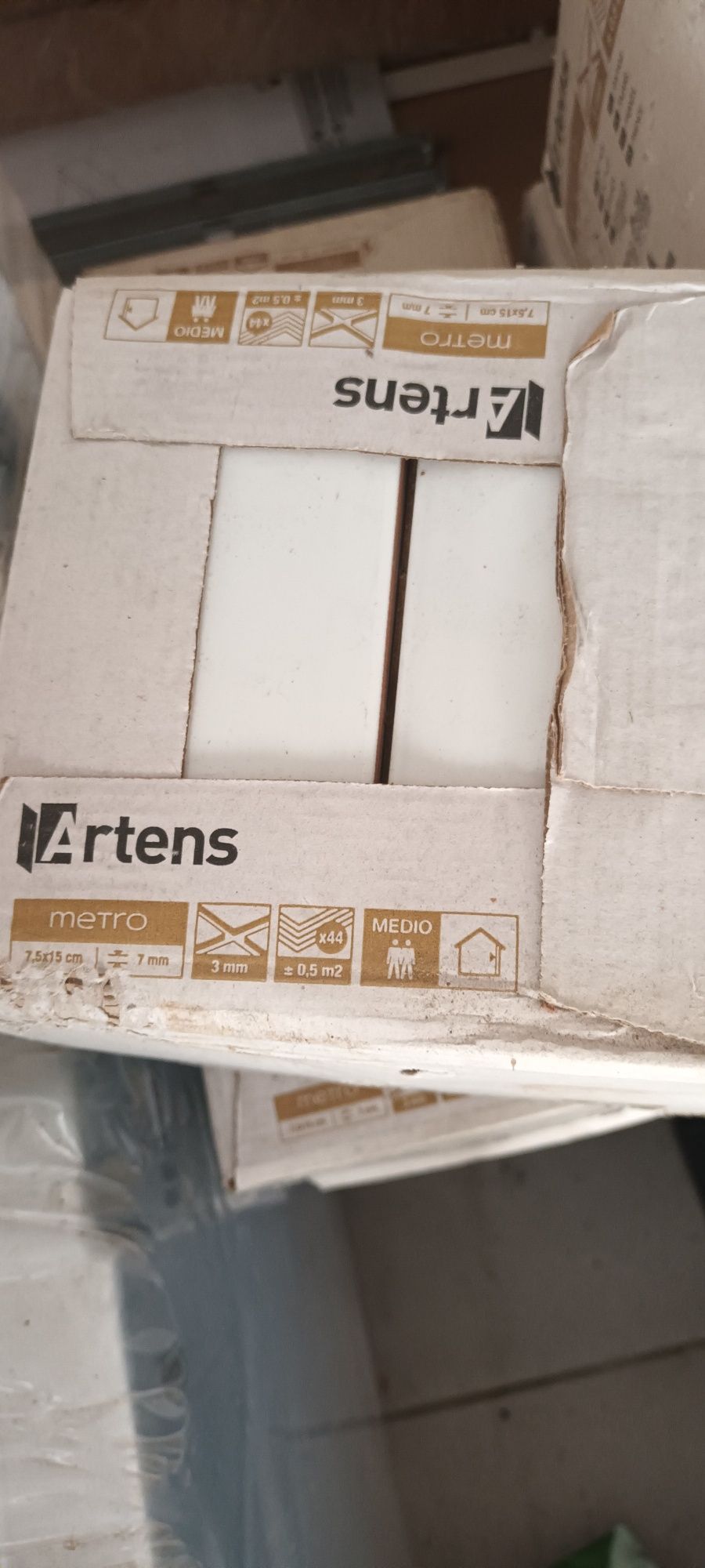 Azulejo branco para cozinha