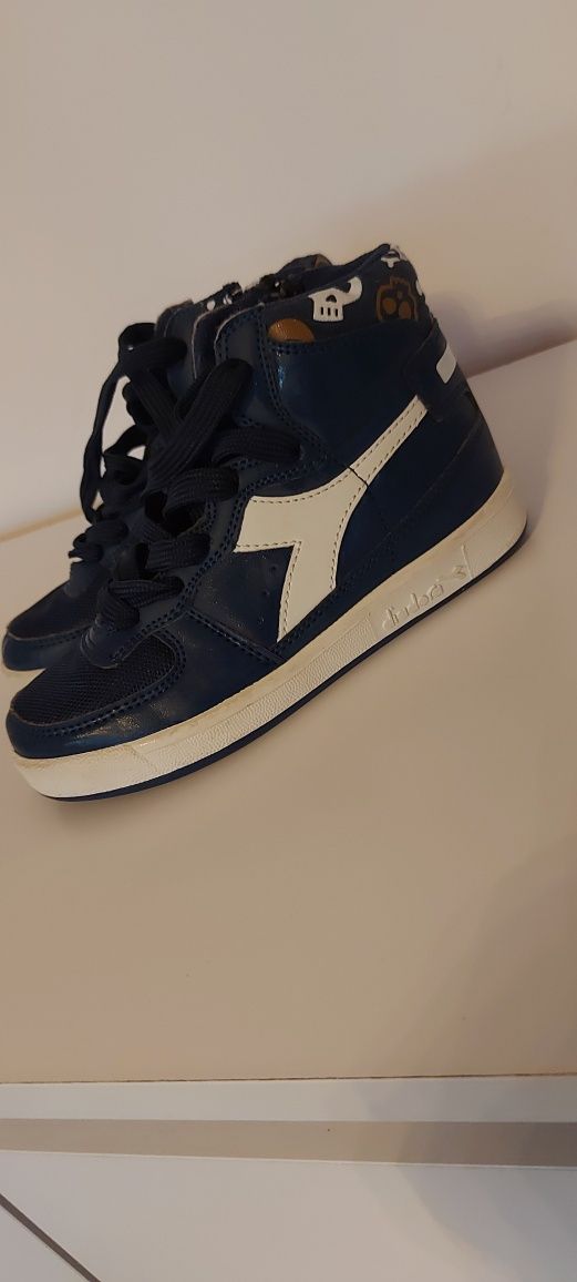 Diadora buty dziecięce chłopięce r.30