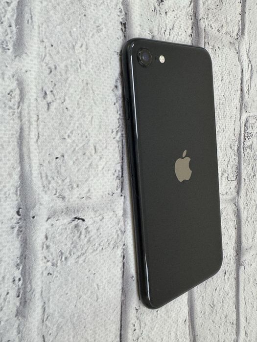 Iphone Se 2020 64gb r sim 60$