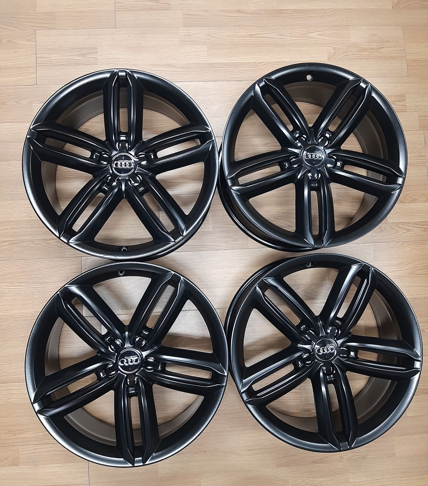 Диски 5*112R20 Audi Q5