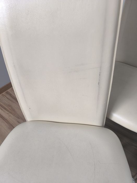 Krzesła do salonu 8 szt ekoskóra beżowe nogi chrom