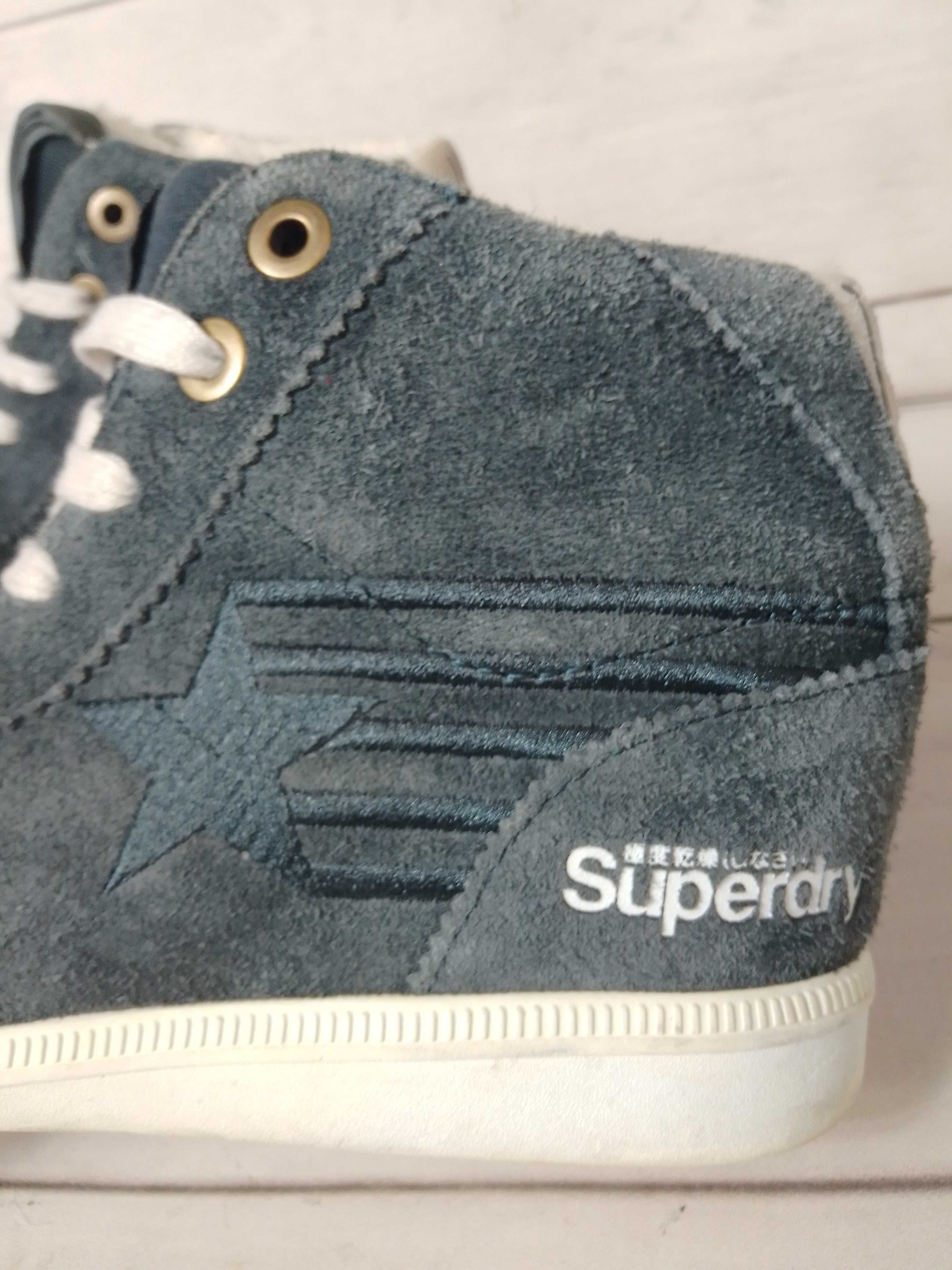 Superdry skórzane i ocieplane sneakersy 37