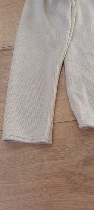 Beżowy oversize sweter S, długi rękaw, idealny stan