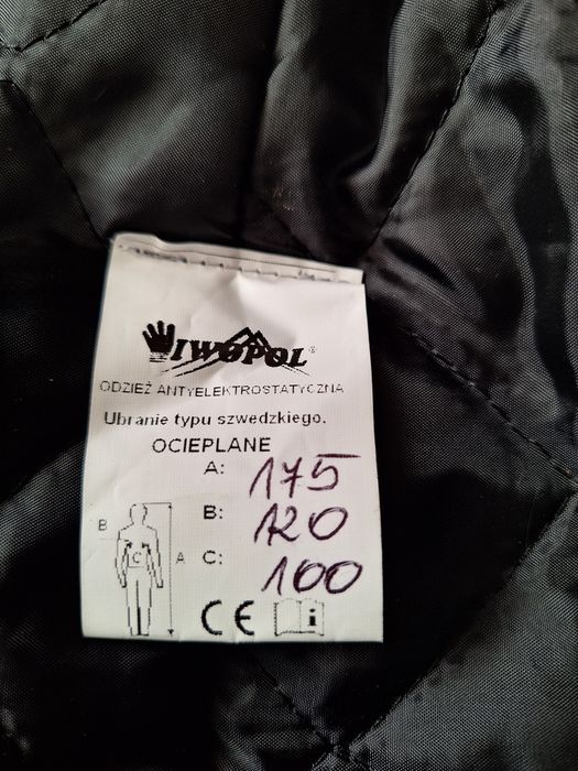 Spodnie robocze zimowe ocieplane.