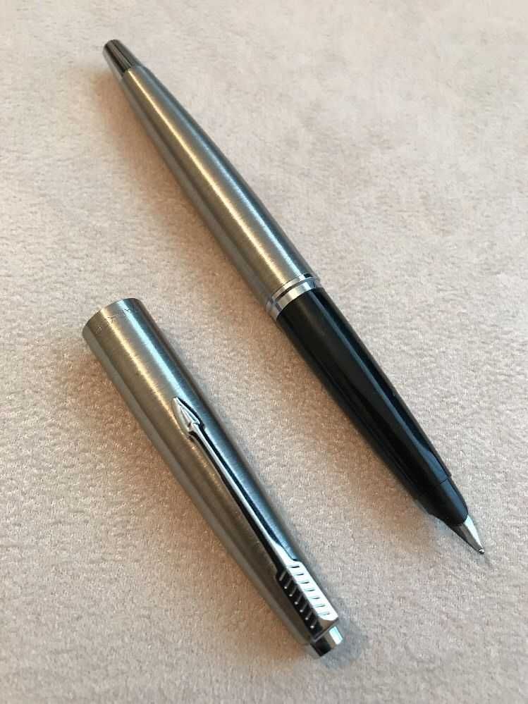 Caneta tinta permanente vácuo - Aprox. 1970/79 - PARKER 45 FLIGHTER