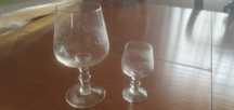 Copos de vinho , de licor e champanhe