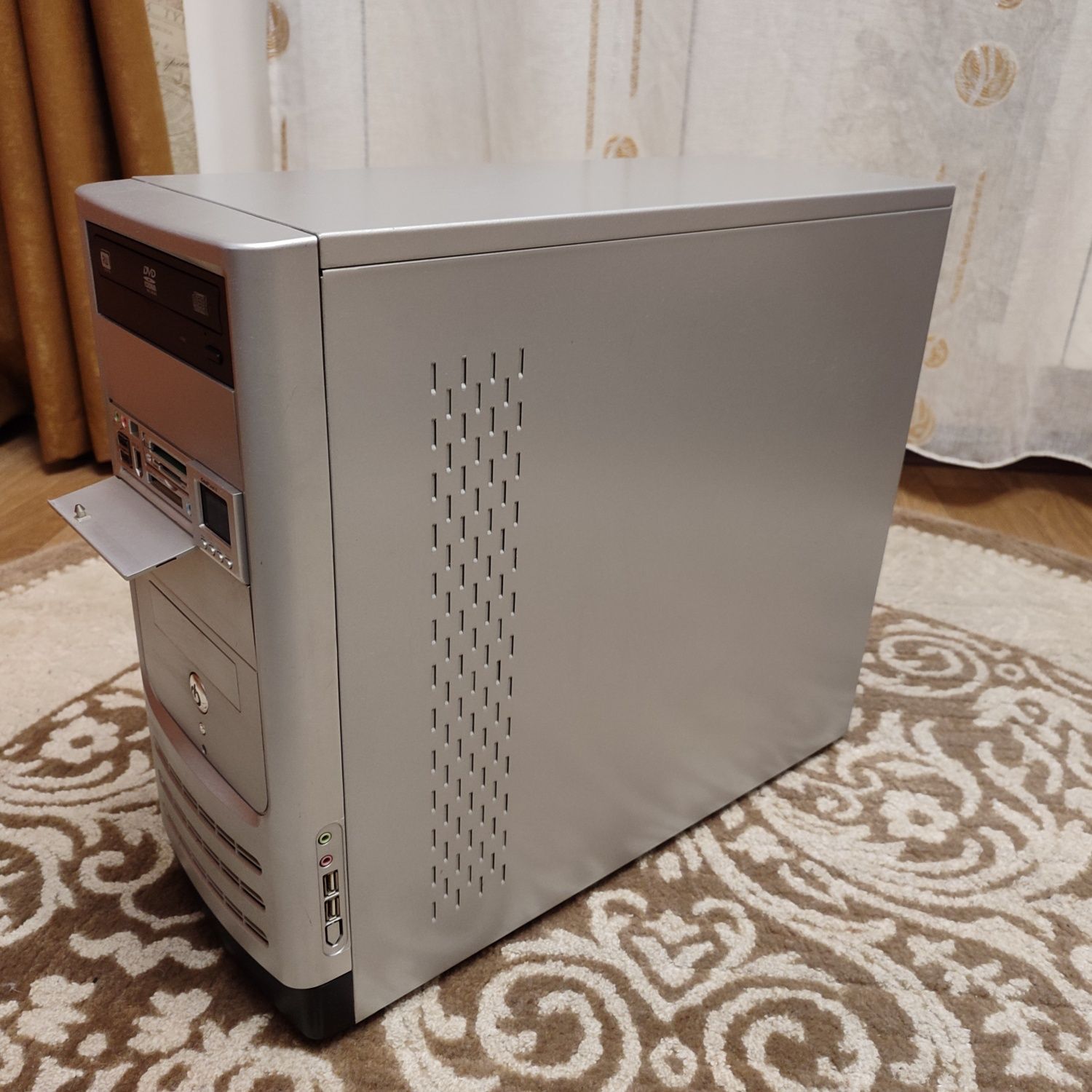 Комп'ютер на базі AMD Athlon 64 x2 Dual Core 5600+