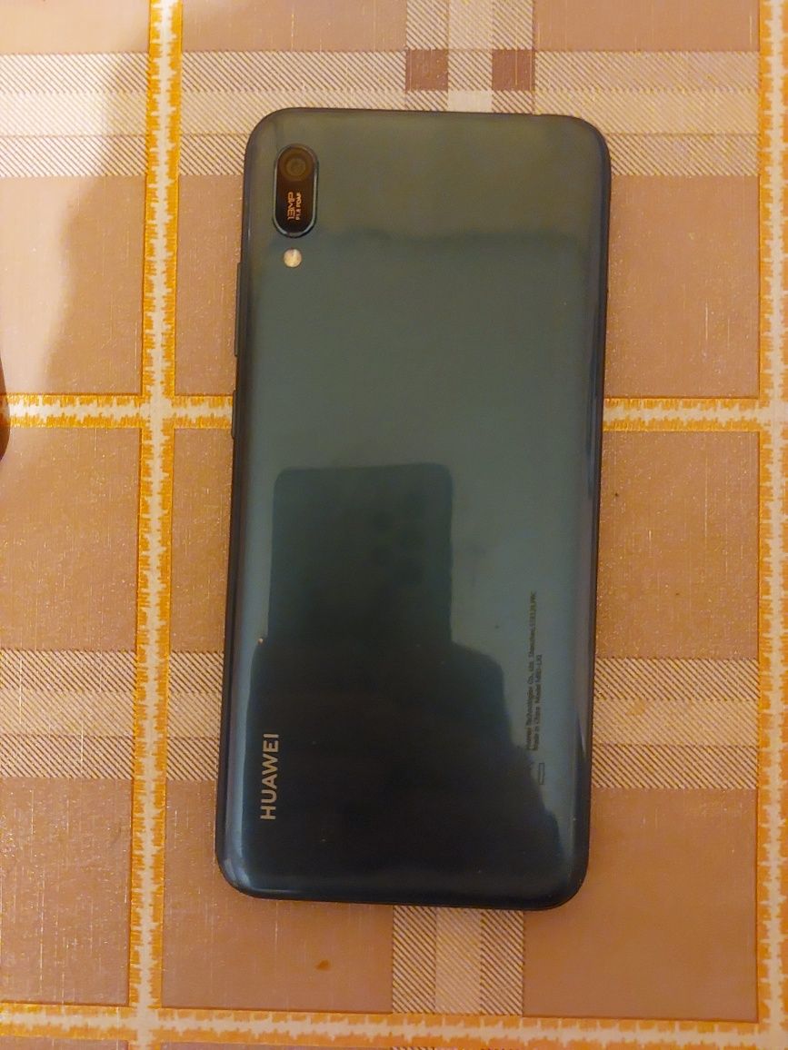 Smartfon Huawei y6 2019