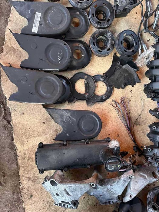 Автозапчастини навісне з мотору 1.6 Mpi  з мотору BSE BFQ BSF BGU