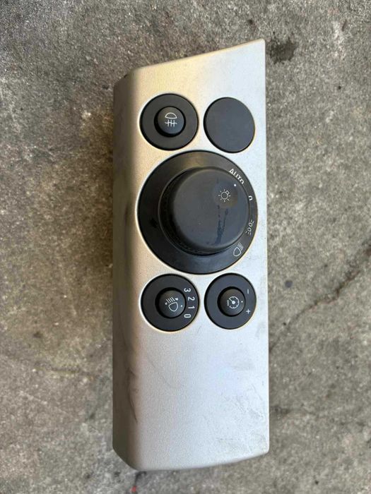 włącznik przełącznik świateł opel astra H 3 III