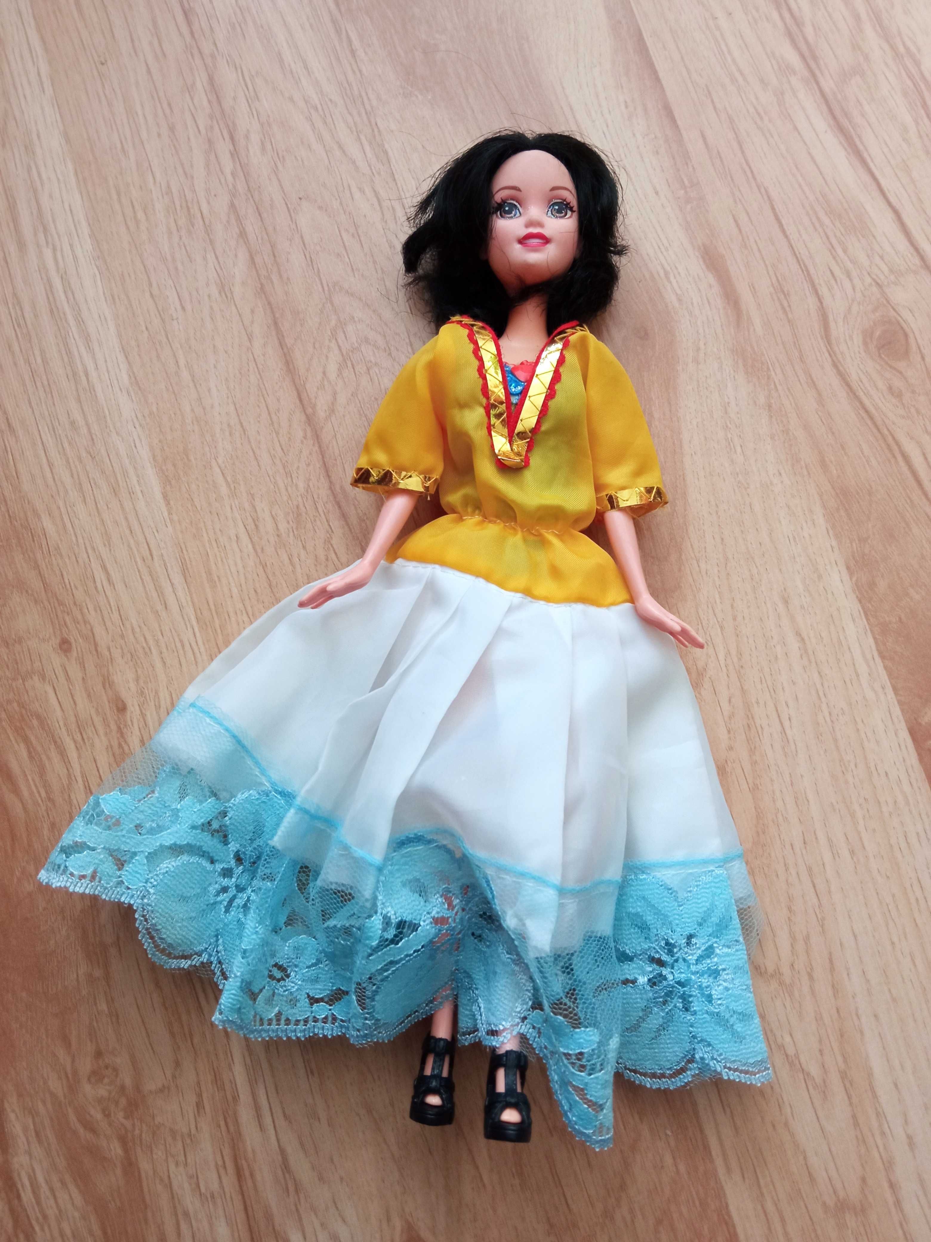 Lalka Barbie Mattel królewna Śnieżka 2012