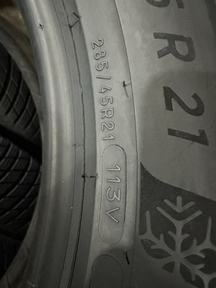 285/45/21 R21 Michelin Pilot Alpin 5 4шт зима