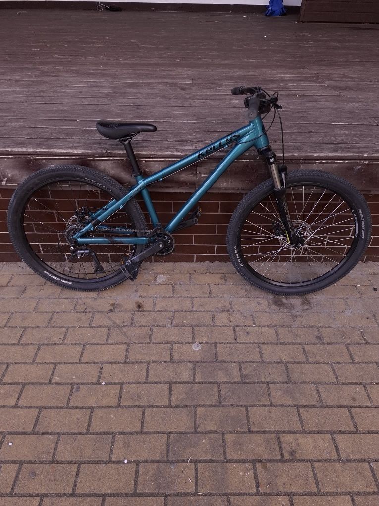 Kellys whip 10 dirt