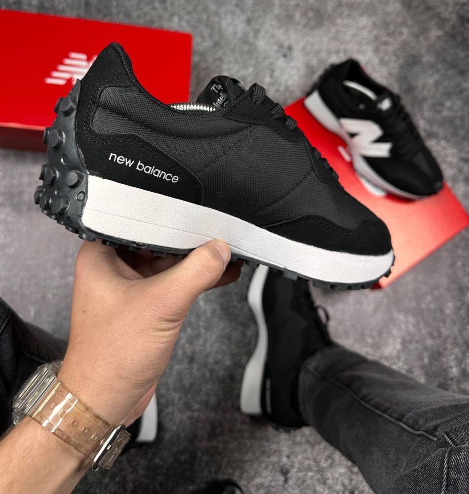 Кросівки чоловічі New balance 327 black and white