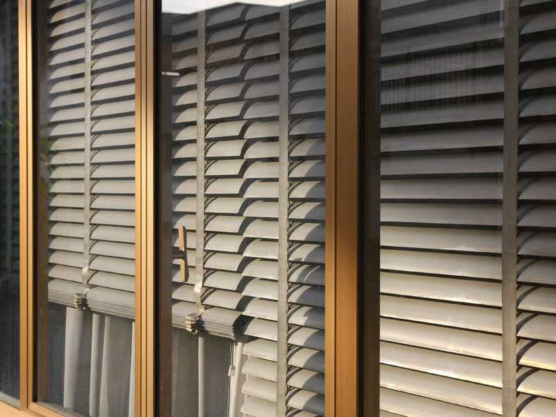 Żaluzje aluminiowe, drewniane, bambusowe 50 mm 25 mm 16 mm