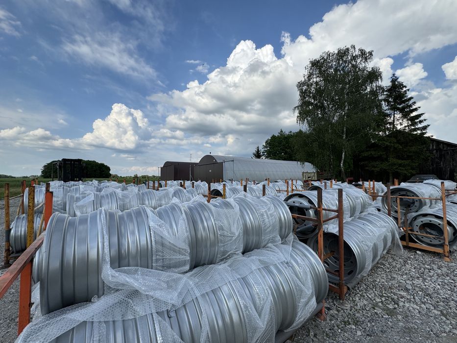 Regeneracja felg, malowanie proszkowe, piaskowanie, szkiełkowanie.