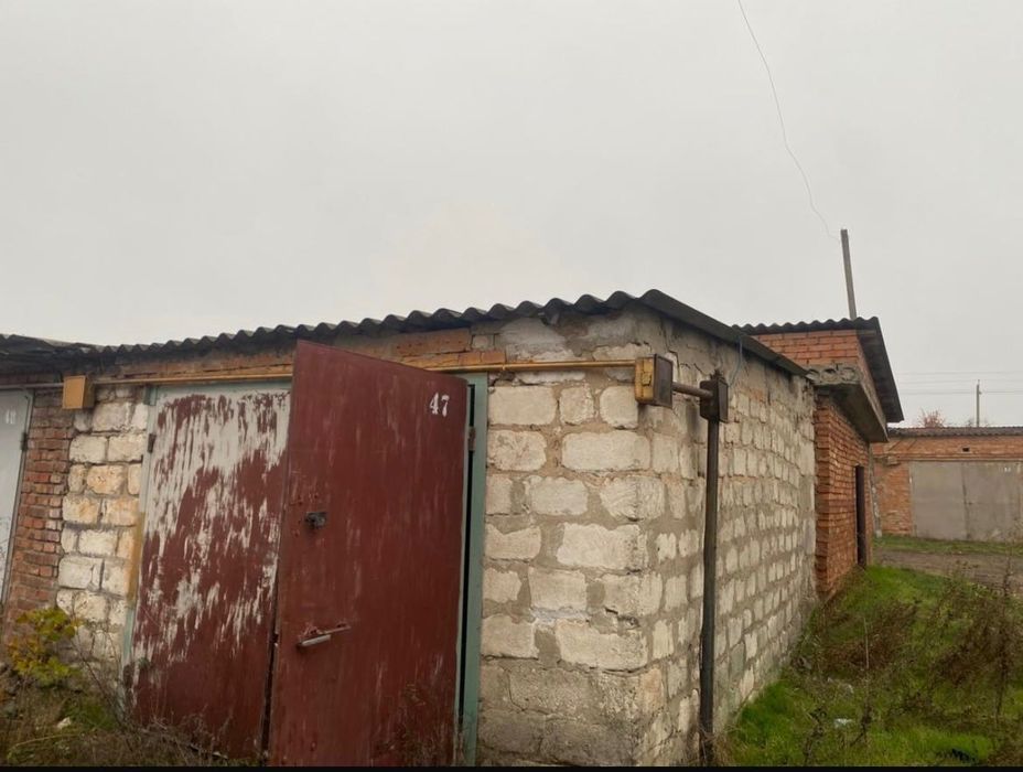 Продам Гараж в хорошому стані