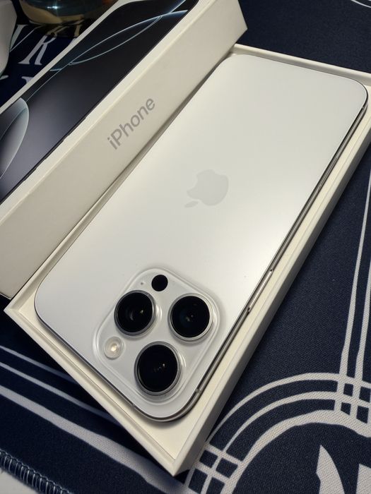 iPhone 16 Pro Max branco 512GB