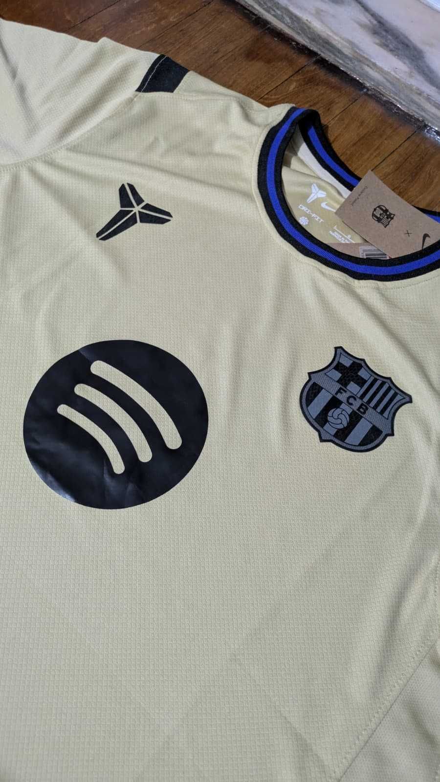 Camisola Barcelona Alternativa - Barcelona x Kobe Bryant 25/26