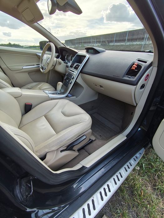 Volvo XC60 Polski salon 4x4