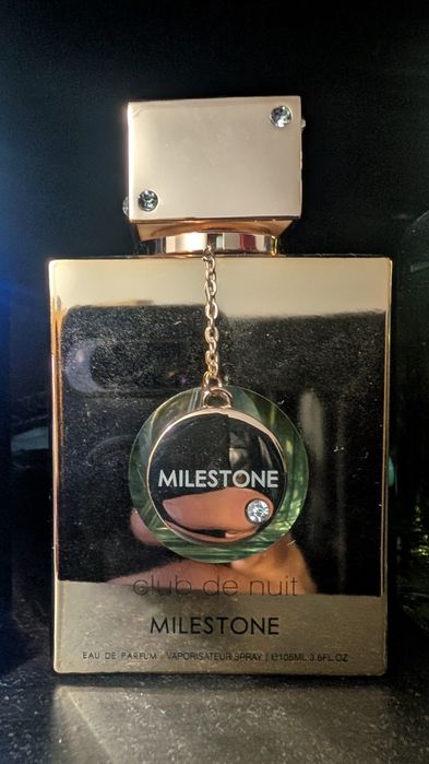 Vários perfumes árabes