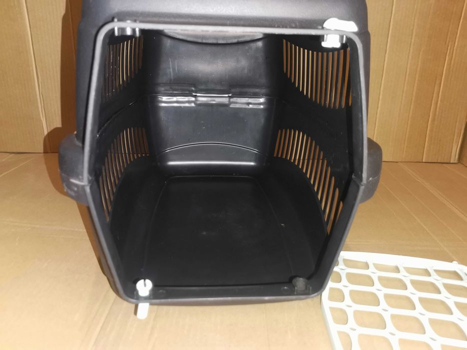 Качественная переноска для животных 48,5*32,5*32,5см, произв. Турция