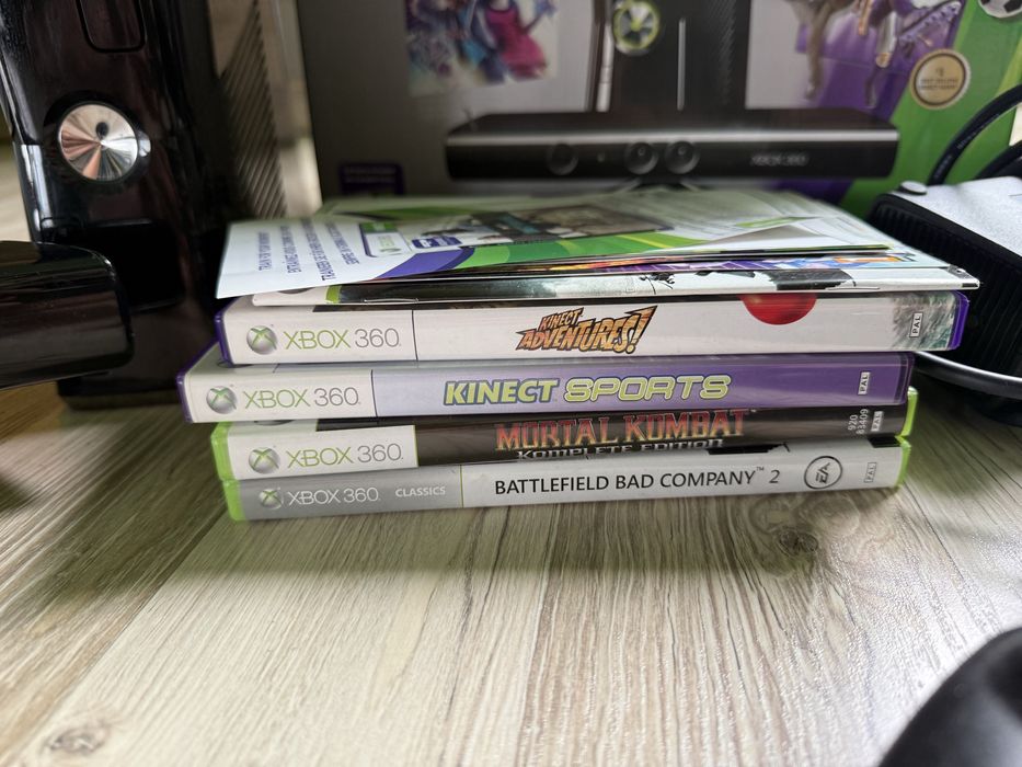 Xbox 360 256gb pamieci 2 pady i gry