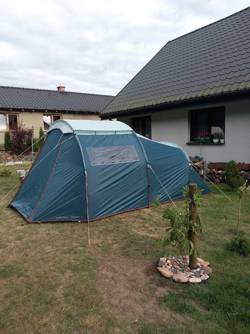 Namiot turystyczny 4 osobowy z przedsionkiem 190 cm wysokości