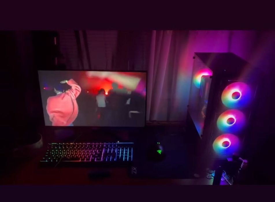 Игровой Компьютер+Монитор+Клавиатура+мышка