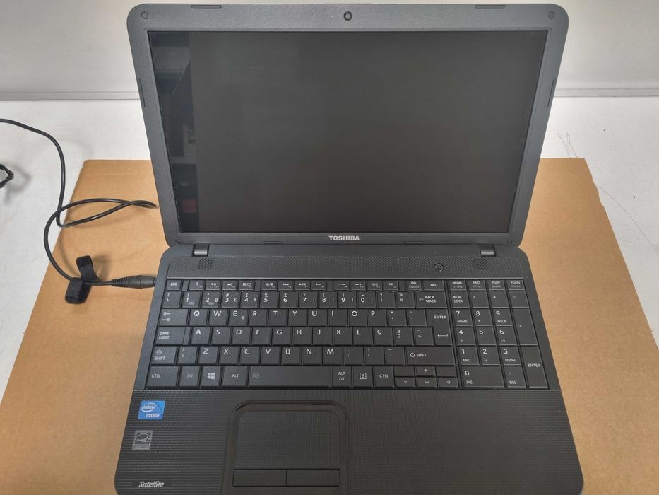 Portátil Intel Celeron / 500GB SSD / 4GB