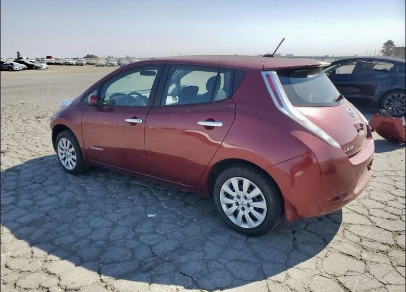 Nissan Leaf SV 2015