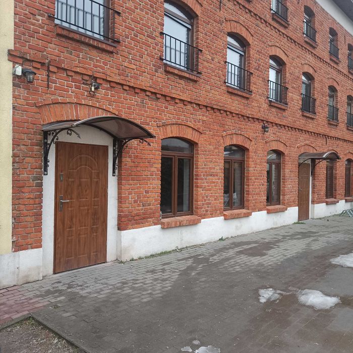 Mieszkanie duże 80m2 lub działalność gosp.