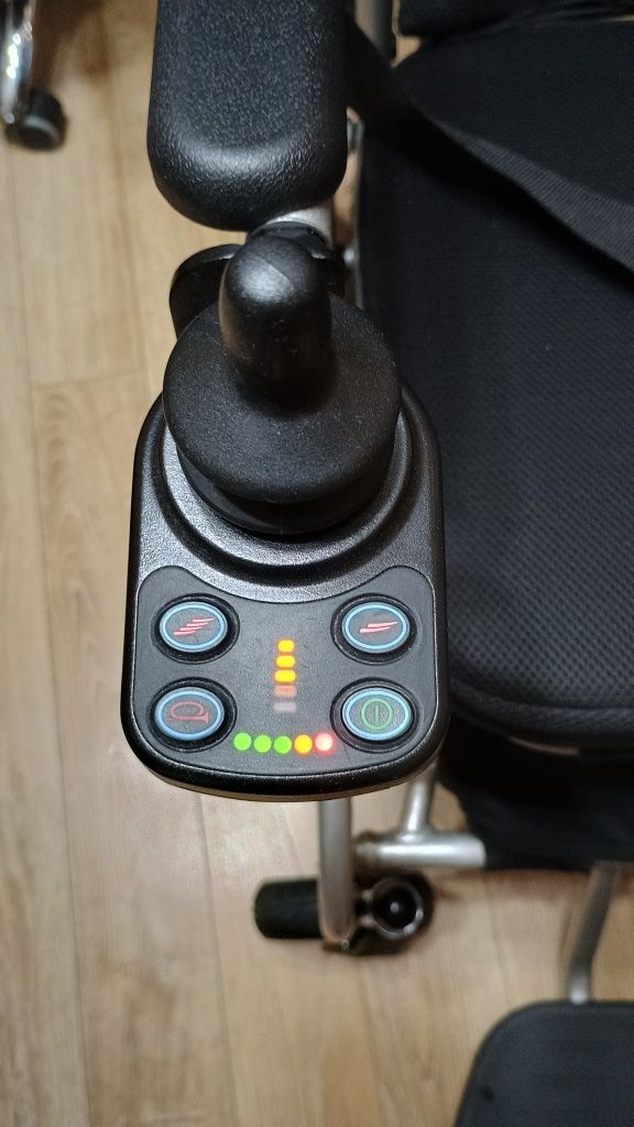 Wózek inwalidzki elektryczny Antar
