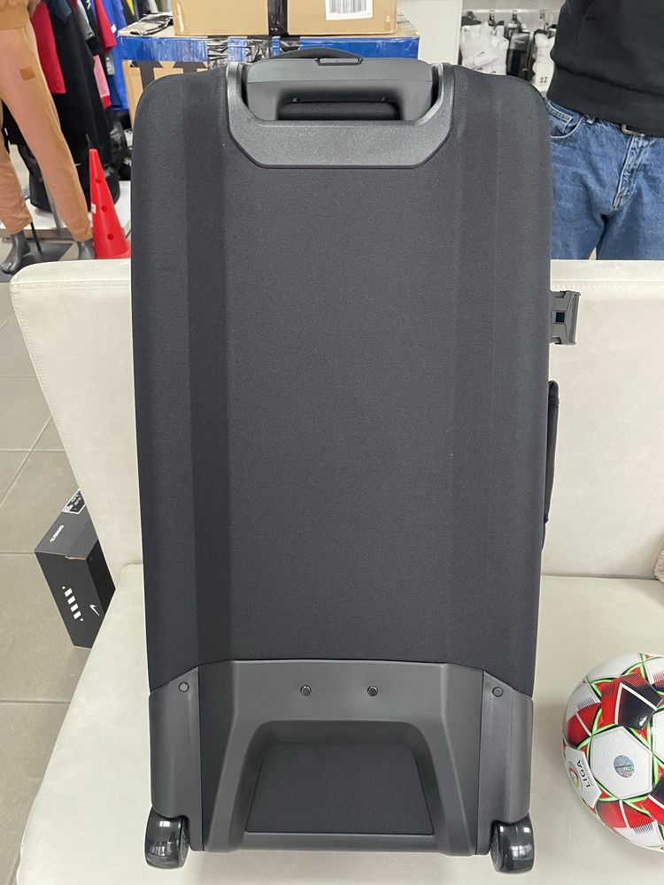 Валіза Nike  41L  69L 82L  PBZ277-011 PBZ278-011 Оригінал !!