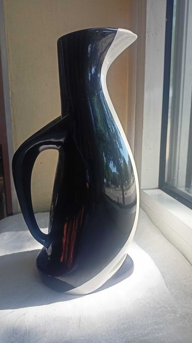 Dzbanek Pingwin projekt Jan Sowiński z 1957 roku wzór nr 223 Włocławek