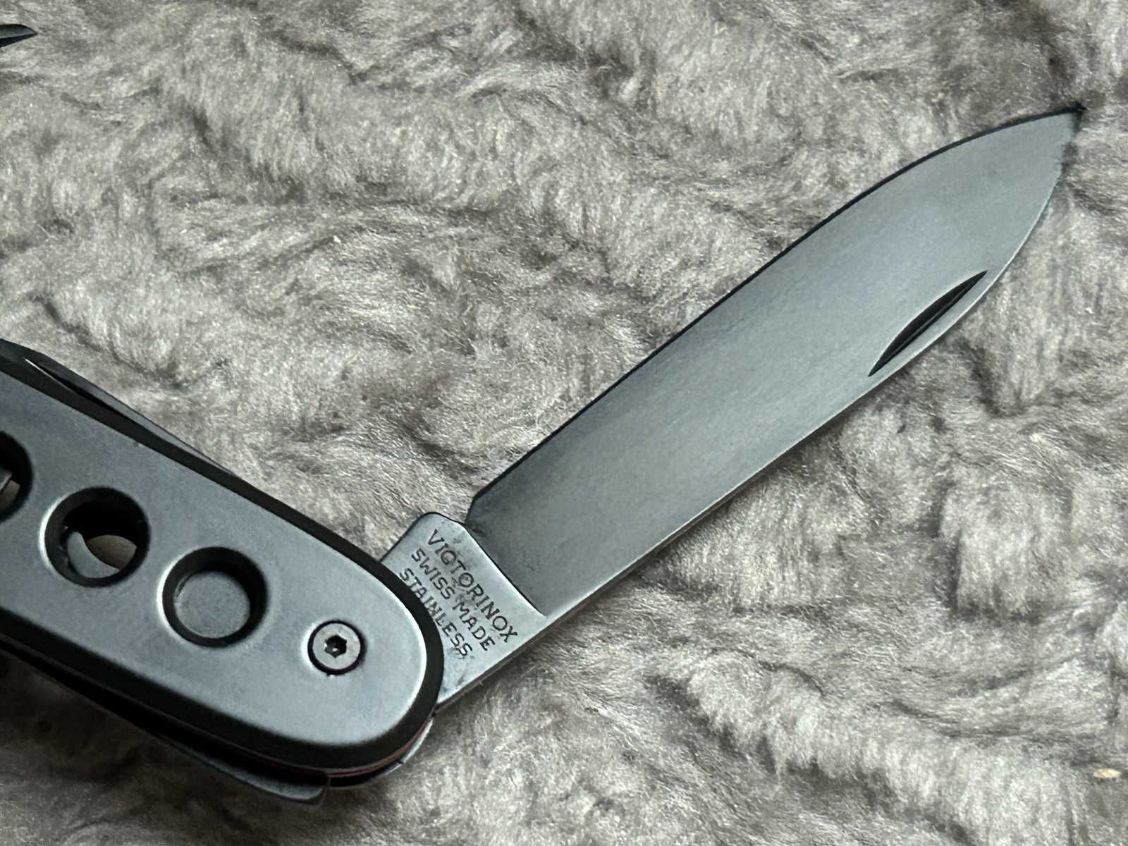 Scyzoryk Victorinox Pioneer Blackout 2.0 Mod Chris Custom Works -nówka