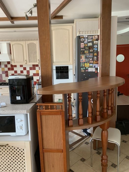 Барная стойка из натурального дерева! СРОЧНО!!!