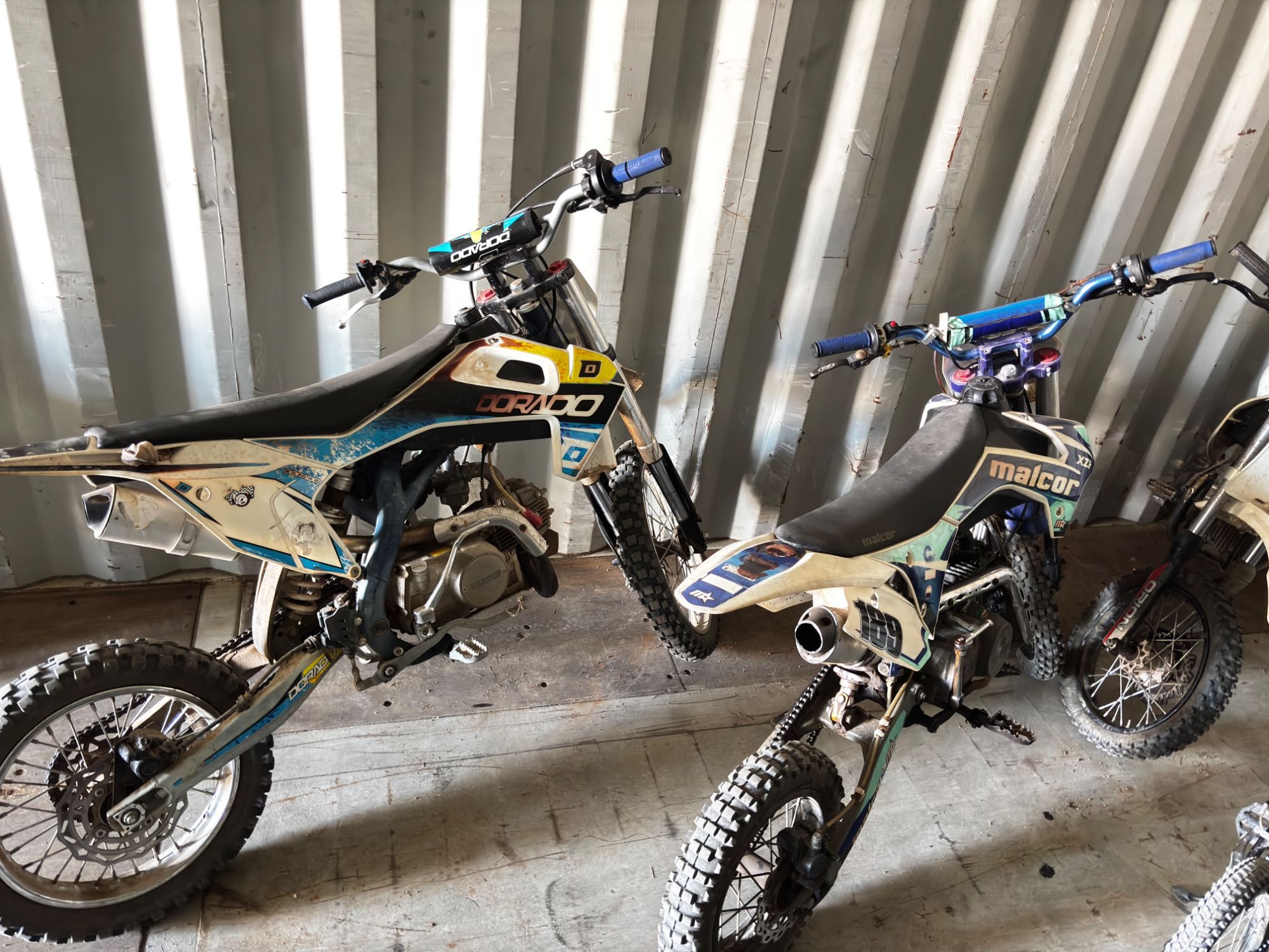 Pitbikes x 2 com papéis de compra