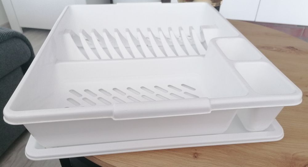 Suszarka na naczynia biała 46 cm. x 38 cm